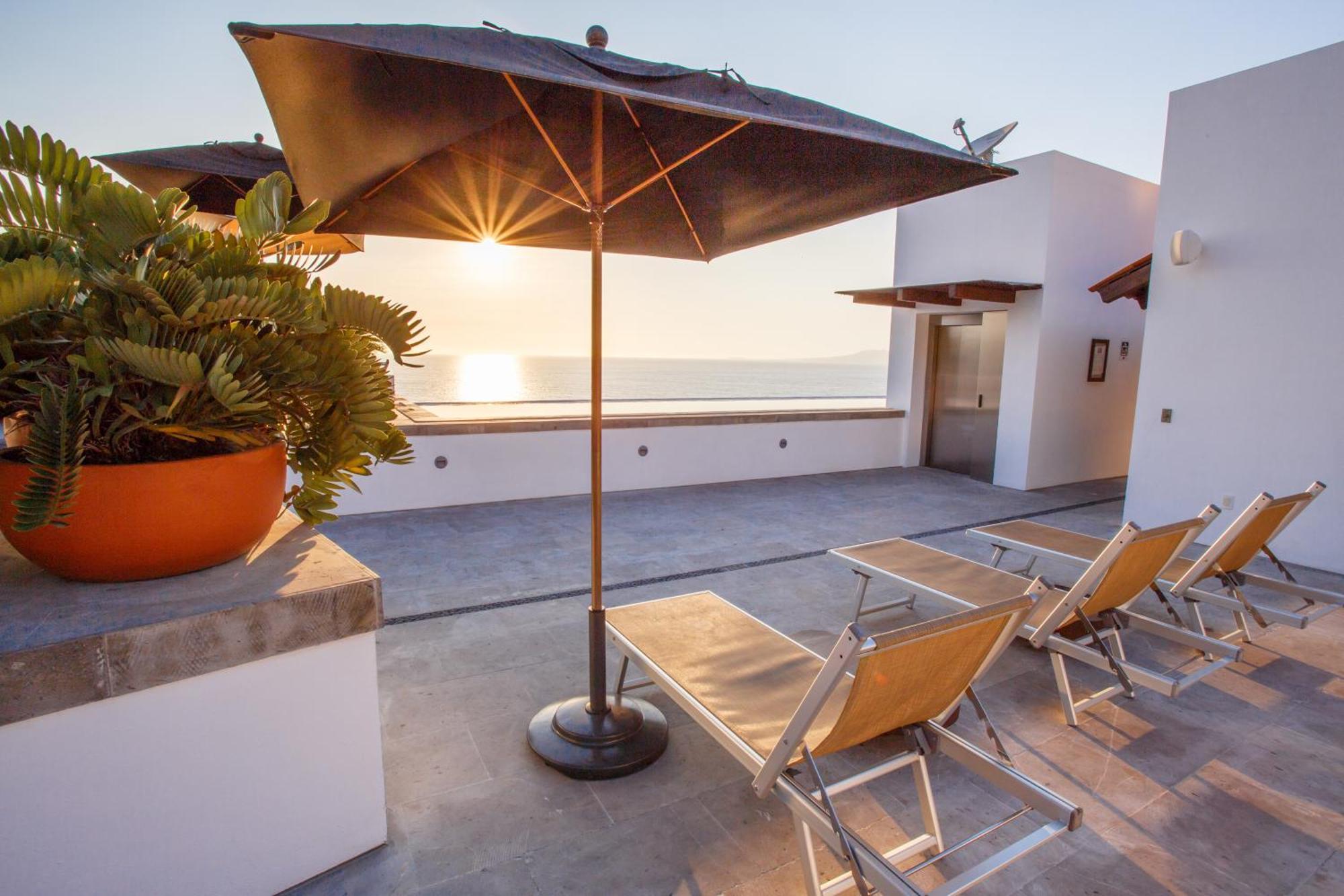 Apartamento 1 Bedroom Stunning View 1200 Sf Loft Penthouse With 2 Bathrooms